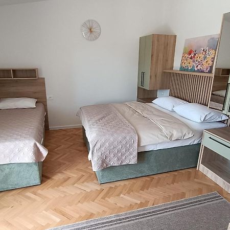 Diana Rooms And Apartments Starigrad Paklenica Dış mekan fotoğraf