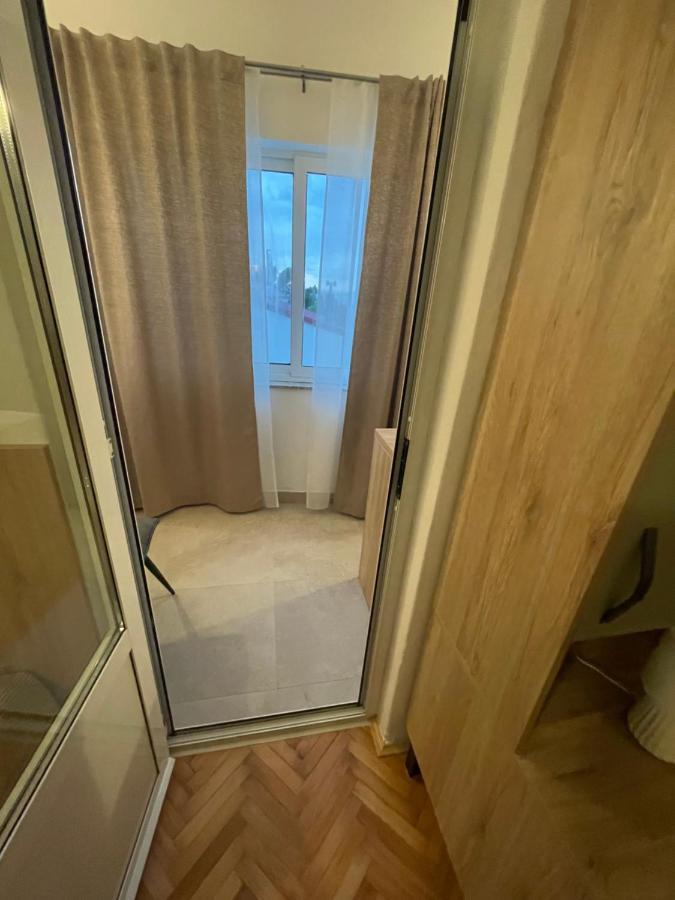 Diana Rooms And Apartments Starigrad Paklenica Dış mekan fotoğraf