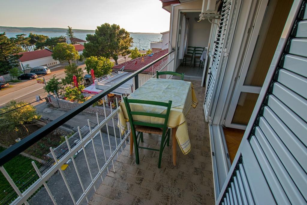 Diana Rooms And Apartments Starigrad Paklenica Dış mekan fotoğraf